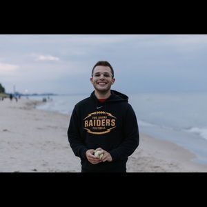 Meet your Posher, Brandon